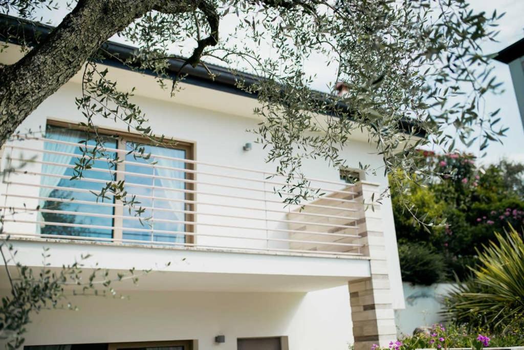 Casa Chiara Βίλα Gardone Riviera Εξωτερικό φωτογραφία